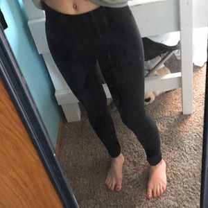 Lululemon black leggings